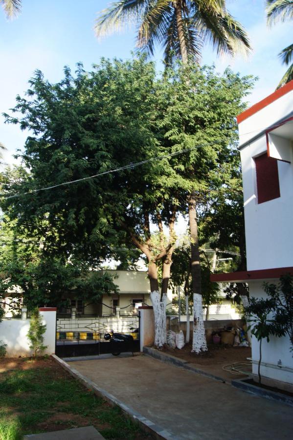 Auberge de jeunesse Cornerbunker à Mysore Extérieur photo